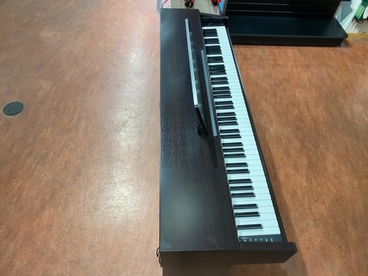 Yamaha YDP144 Rosewood Digital Piano 2